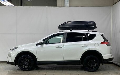 Toyota RAV4, 2018 год, 2 850 000 рублей, 9 фотография