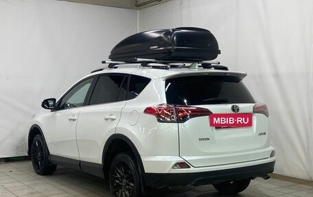 Toyota RAV4, 2018 год, 2 850 000 рублей, 8 фотография