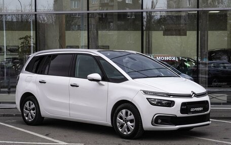 Citroen C4 Picasso II рестайлинг, 2017 год, 1 729 000 рублей, 1 фотография