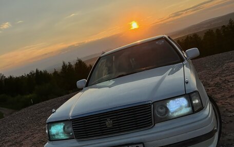 Toyota Crown, 1998 год, 500 000 рублей, 2 фотография