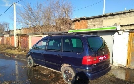 Volkswagen Sharan I рестайлинг, 2001 год, 620 000 рублей, 1 фотография