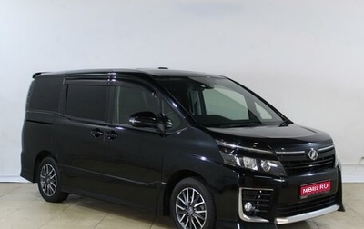 Toyota Voxy III, 2017 год, 2 099 000 рублей, 1 фотография