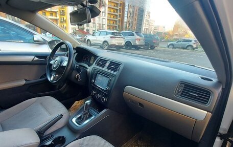 Volkswagen Jetta VI, 2012 год, 1 298 000 рублей, 11 фотография