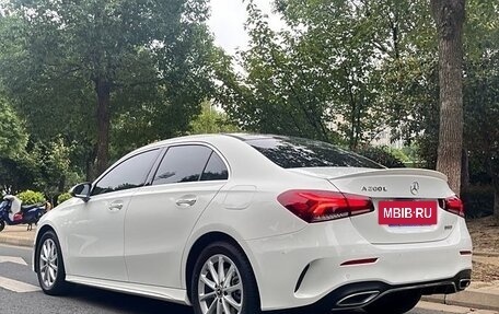 Mercedes-Benz A-Класс, 2021 год, 2 500 000 рублей, 4 фотография