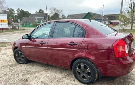 Hyundai Verna II, 2008 год, 530 000 рублей, 3 фотография