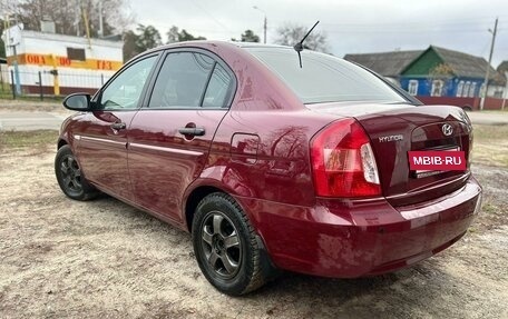 Hyundai Verna II, 2008 год, 530 000 рублей, 7 фотография