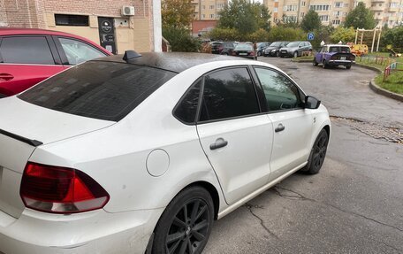 Volkswagen Polo VI (EU Market), 2015 год, 830 000 рублей, 2 фотография