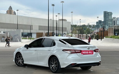 Toyota Camry, 2022 год, 4 000 000 рублей, 9 фотография