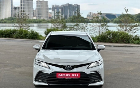 Toyota Camry, 2022 год, 4 000 000 рублей, 4 фотография