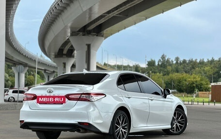 Toyota Camry, 2022 год, 4 000 000 рублей, 13 фотография