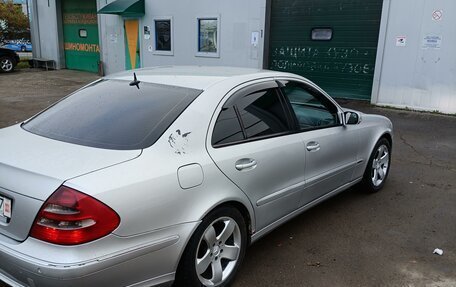 Mercedes-Benz E-Класс, 2002 год, 550 000 рублей, 4 фотография