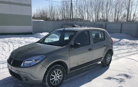 Renault Sandero I, 2011 год, 409 000 рублей, 3 фотография