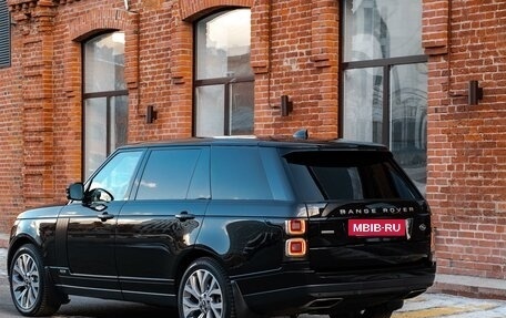 Land Rover Range Rover IV рестайлинг, 2018 год, 8 100 000 рублей, 2 фотография