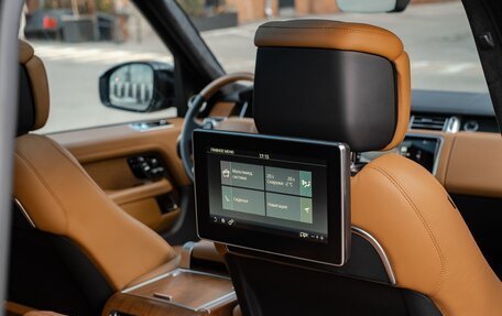 Land Rover Range Rover IV рестайлинг, 2018 год, 8 100 000 рублей, 10 фотография