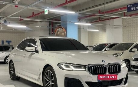 BMW 5 серия, 2022 год, 3 840 000 рублей, 3 фотография