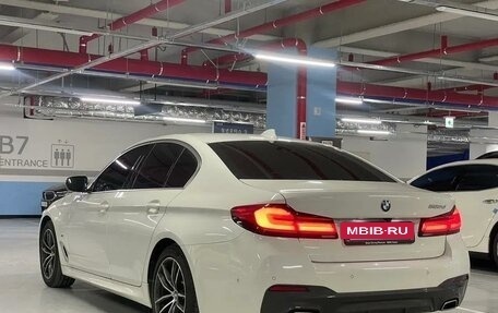 BMW 5 серия, 2022 год, 3 840 000 рублей, 6 фотография