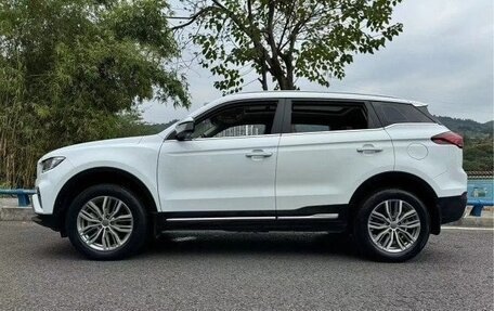 Geely Atlas I, 2021 год, 1 700 000 рублей, 5 фотография