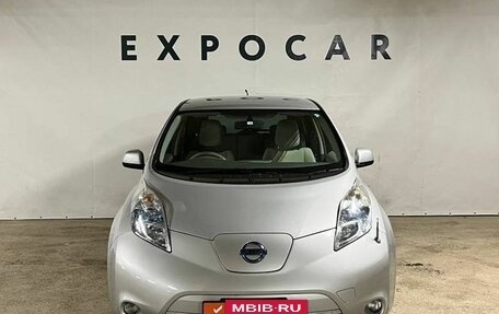 Nissan Leaf I, 2012 год, 700 000 рублей, 2 фотография