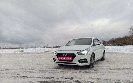 Hyundai Solaris II рестайлинг, 2018 год, 930 000 рублей, 4 фотография