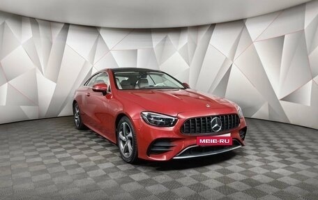 Mercedes-Benz E-Класс, 2020 год, 6 199 700 рублей, 3 фотография