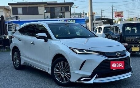 Toyota Harrier, 2021 год, 2 870 000 рублей, 2 фотография