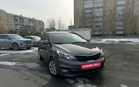 KIA Rio III рестайлинг, 2016 год, 1 430 000 рублей, 2 фотография