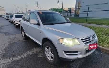 Volkswagen Touareg III, 2007 год, 900 000 рублей, 1 фотография