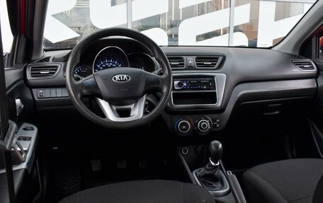 KIA Rio III рестайлинг, 2013 год, 879 000 рублей, 6 фотография