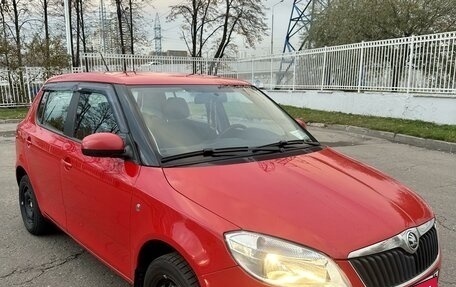 Skoda Fabia II, 2013 год, 650 000 рублей, 2 фотография