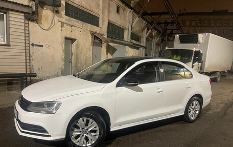 Volkswagen Jetta VI, 2015 год, 720 000 рублей, 5 фотография