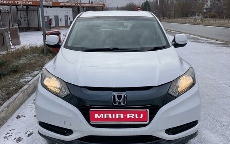 Honda Vezel, 2014 год, 1 300 000 рублей, 1 фотография