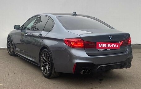 BMW 5 серия, 2018 год, 3 950 000 рублей, 7 фотография