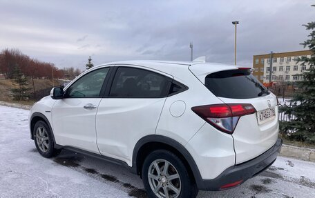 Honda Vezel, 2014 год, 1 300 000 рублей, 6 фотография