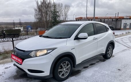 Honda Vezel, 2014 год, 1 300 000 рублей, 8 фотография