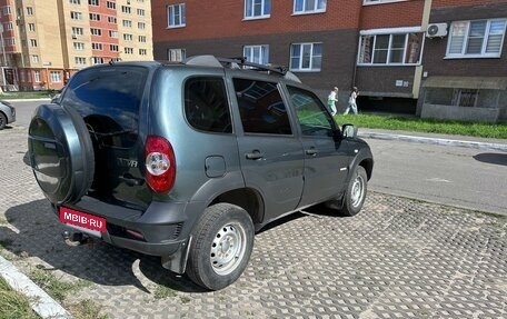 Chevrolet Niva I рестайлинг, 2016 год, 815 000 рублей, 5 фотография