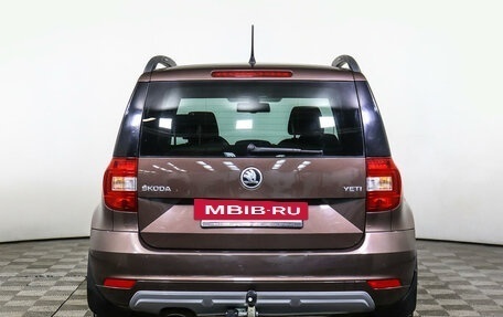 Skoda Yeti I рестайлинг, 2014 год, 1 598 000 рублей, 6 фотография