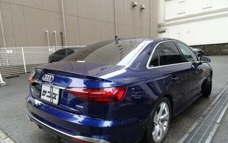 Audi A4, 2022 год, 2 030 000 рублей, 5 фотография