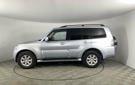 Mitsubishi Pajero IV, 2014 год, 2 650 000 рублей, 2 фотография