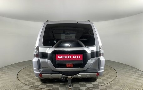 Mitsubishi Pajero IV, 2014 год, 2 650 000 рублей, 4 фотография