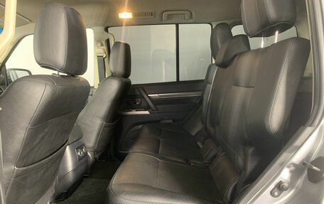 Mitsubishi Pajero IV, 2014 год, 2 650 000 рублей, 15 фотография