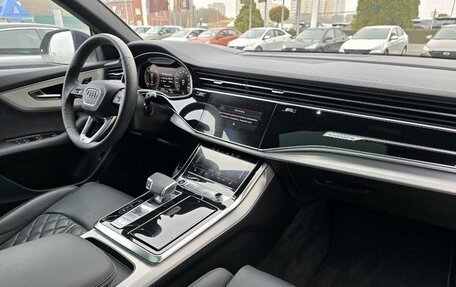 Audi Q8 I, 2023 год, 14 300 000 рублей, 28 фотография