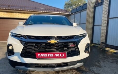 Chevrolet Blazer III, 2021 год, 4 400 000 рублей, 2 фотография