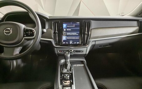 Volvo V90 Cross Country I рестайлинг, 2019 год, 4 395 700 рублей, 11 фотография