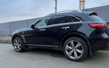 Infiniti FX II, 2010 год, 1 650 000 рублей, 2 фотография