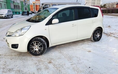 Nissan Note II рестайлинг, 2012 год, 1 фотография