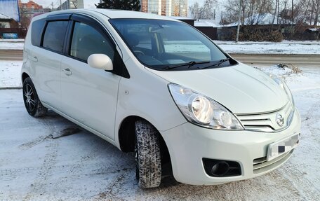 Nissan Note II рестайлинг, 2012 год, 18 фотография