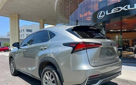 Lexus NX I, 2021 год, 3 600 000 рублей, 3 фотография