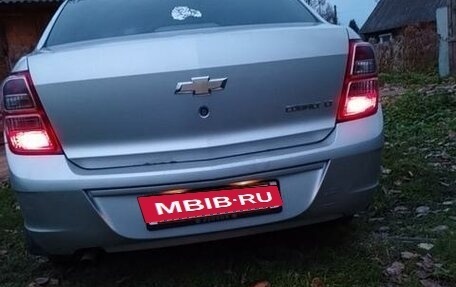 Chevrolet Cobalt II, 2013 год, 570 000 рублей, 3 фотография