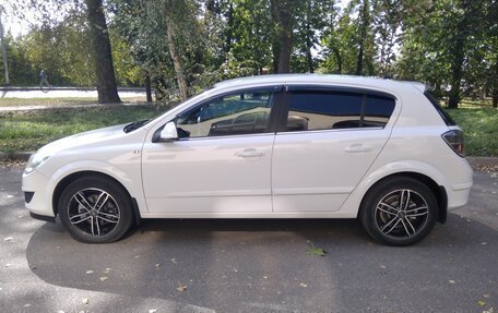 Opel Astra H, 2011 год, 780 000 рублей, 3 фотография