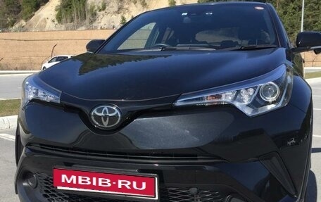 Toyota C-HR I рестайлинг, 2019 год, 1 999 999 рублей, 6 фотография